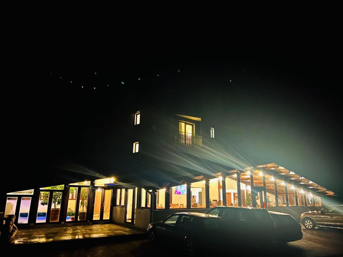 Pensiunea Sky Hub Arieşeni Zewnętrze zdjęcie